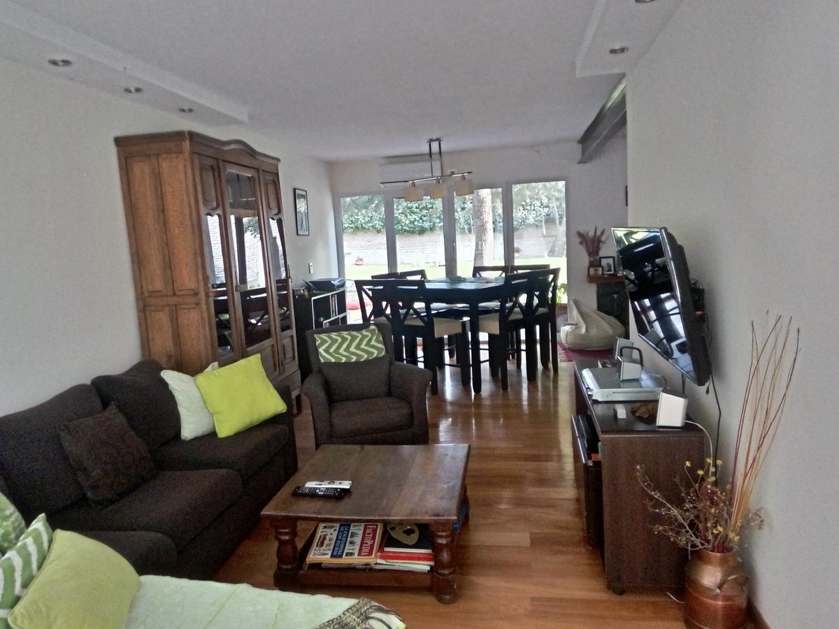 La Casa De Silvia Bed & Breakfast Puerto Madryn Bagian luar foto